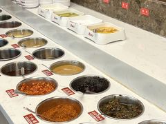自助调料区-椒王火锅(厚街万达店)