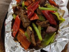 铁板黑椒牛肉-李记潮汕砂锅粥(营福路店)