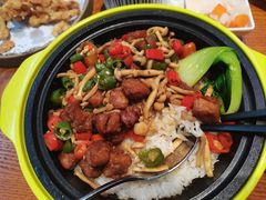 -豪客嘉族·麦尼顿西餐厅(乐福天下店)