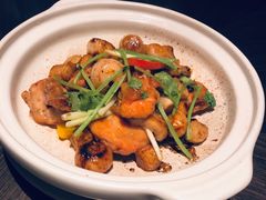 砂锅啫三黄鸡-万丽轩·粤菜(王府井金茂万丽酒店)