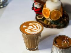 草莓糖澳白-1/4 ONE QUARTER COFFEE LAB(朝阳大悦城店)