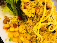 菠萝海鲜炒饭-苏梅花园(群星城店)