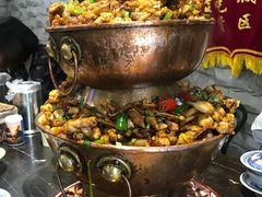 -巴四老城区炭火蛙锅(张江店)