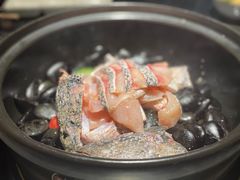 女王锅-小椒娘撒椒鱼火锅(三八广场店)