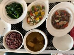 -爱妈月子会所(汕樟总店)