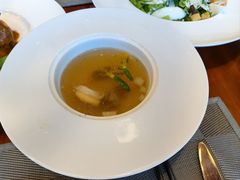 -东西风牛排馆周末烧烤自助(首都机场希尔顿店)