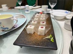 -香山湖家家宴(中山陵店)