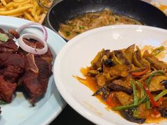 -巴特餐饮6加1音乐餐吧·新疆菜