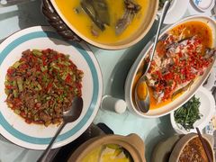 -湘阅•威海海鲜•湖南味道(华宝店)