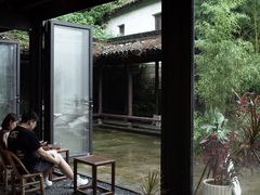 -Metal hands·铁手咖啡