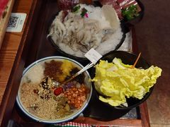 -佬土鹅肠火锅(解放路店)