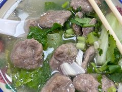 -明姨仔潮汕美食·碳炉猪脚·汕尾牛腩饭·起片鸡煲(起义路店)