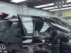 -新月LLumar龙膜汽车贴膜官方授权(肖村桥店)