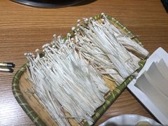 -超越炭火牛蛙火锅鸡(河东店)