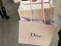 -Dior迪奥(上海世茂广场店)