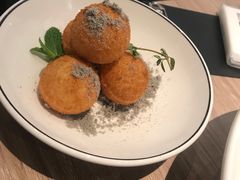 -太二酸菜鱼(菱角湖万达店)