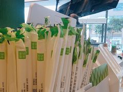 -奈雪的茶(优特汇店)