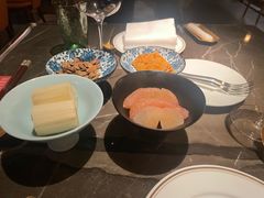 -新荣记(BFC外滩金融中心店)