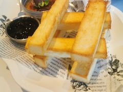 -斯普汇生蚝牛排馆(中骏世界城店)