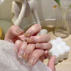 -米小兔美甲美睫