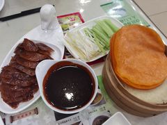 -大鸭梨烤鸭店(金顶街店)