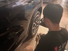 -鲨鱼皮汽车凹陷玻璃修复(静安店)