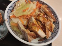 特盛照烧煎鸡饭-吉野家(上海美罗城店)