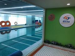 -小小王国亲子游泳俱乐部(锦辉中心)