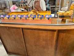 -CARINO BAKERY&CAFE(人广来福士店)