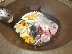 -鲜潭蒸汽石锅鱼(万象前海店)