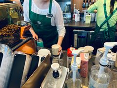 -星巴克臻选(上海长风大悦城店)