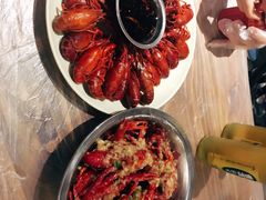 -巴厘龙虾·榜首油焖大虾(音乐学院·沿江酒馆店)