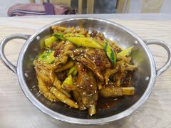 -江城燕子大排档(江汉路步行街店)