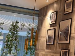 -爱碗亭·鲜炒湖南菜(壹城中心店)