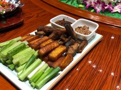 小船渔家欢-小船渔村•大连菜•大连焖鱼(黄河路店)