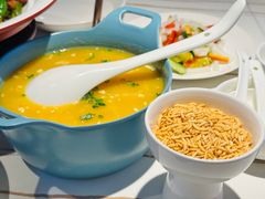-阿瓦山寨·湘菜现炒·剁椒鱼头王(咸阳总店)