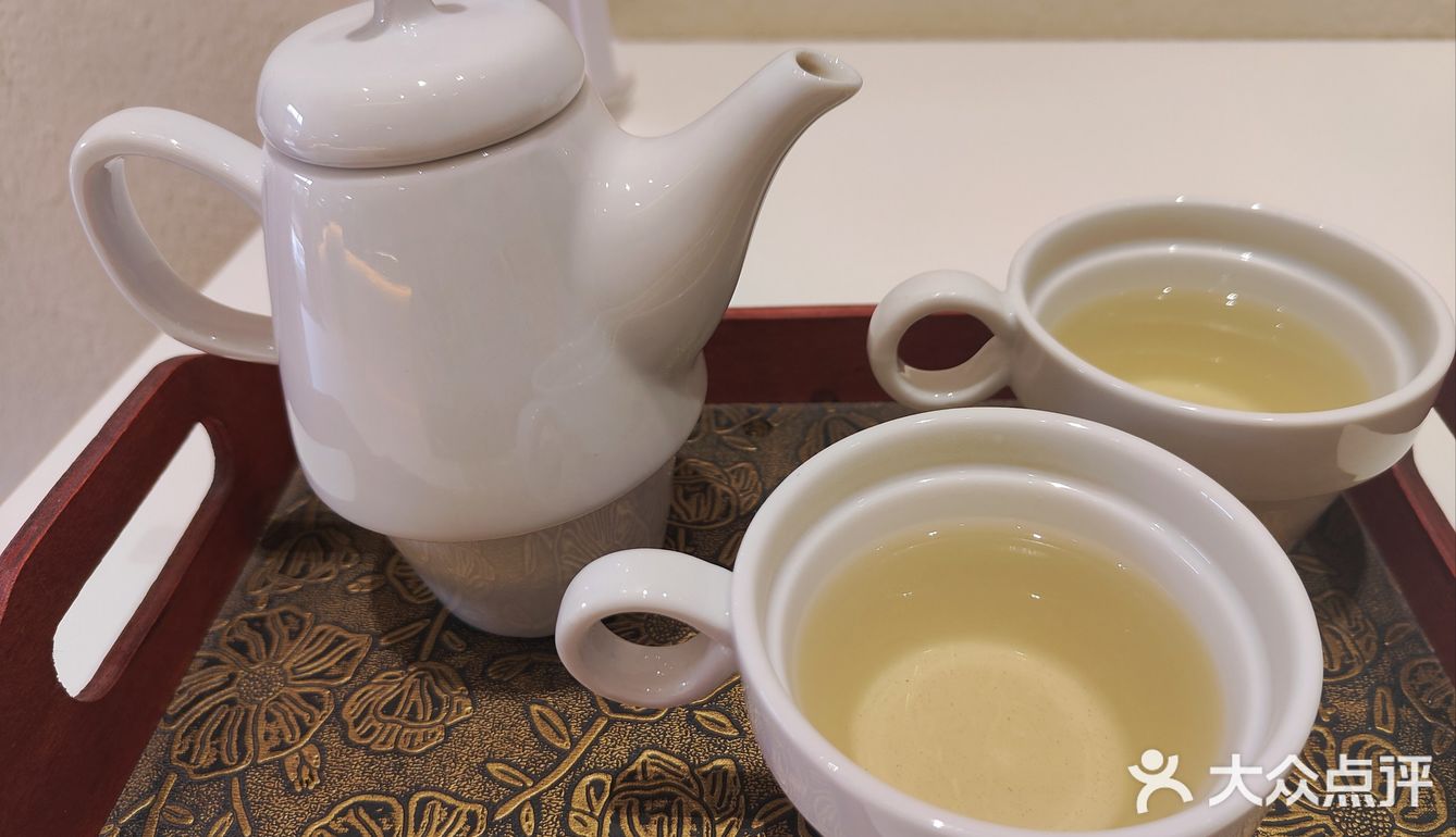 享受甜点与饮品~