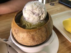 榴莲冻椰皇-满记甜品(加州阳光开元广场店)