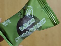 -全家便利店(莲花池东路店)