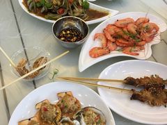 -覃记海鲜美食餐厅