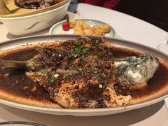 -八府香鸭·啫啫煲(华山路店)