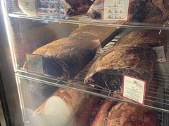 -羽深肉铺 Steak & Wine