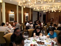 大堂-老人和饭店(淮海中路店)