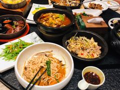 鸡丝凉米线-云海肴云南菜(浦江欢乐颂店)