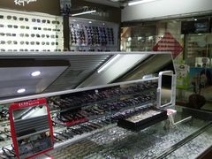-华彬眼镜专业渐进配镜(潘家园店)