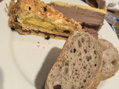 -松咖啡自助餐厅·松北香格里拉