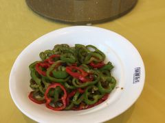 -鱼翅楼·津派砂锅鱼翅(水上公园店)