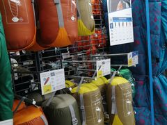 -迪卡侬(高新万达店)