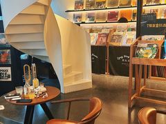 -黑胶星球(华发中城商都店)