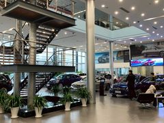 -天津波士信达奔驰4S店(卫津南路店)